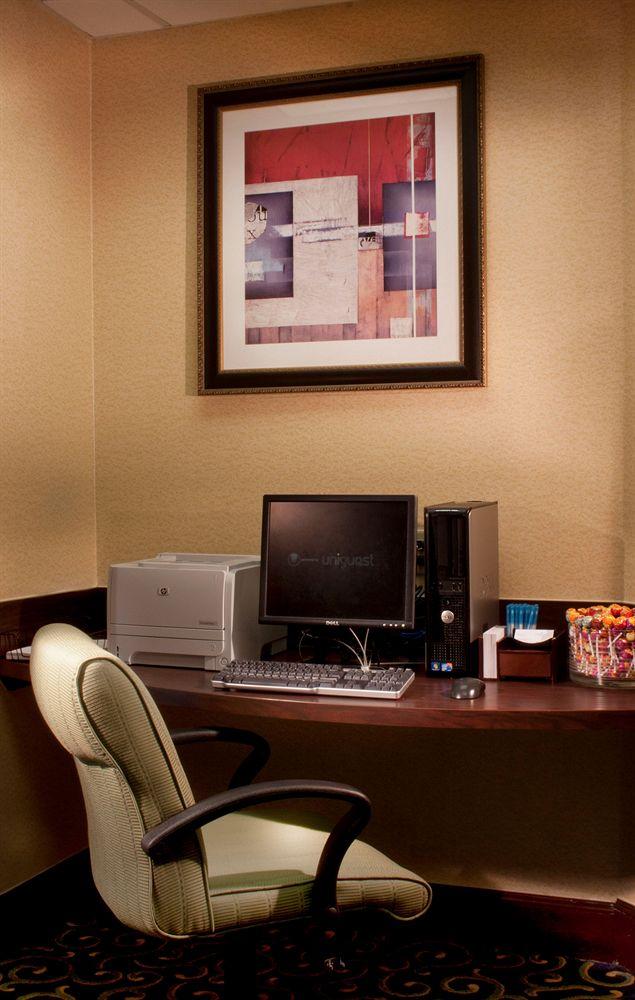 Springhill Suites By Marriott Atlanta Кенесоу Екстериор снимка