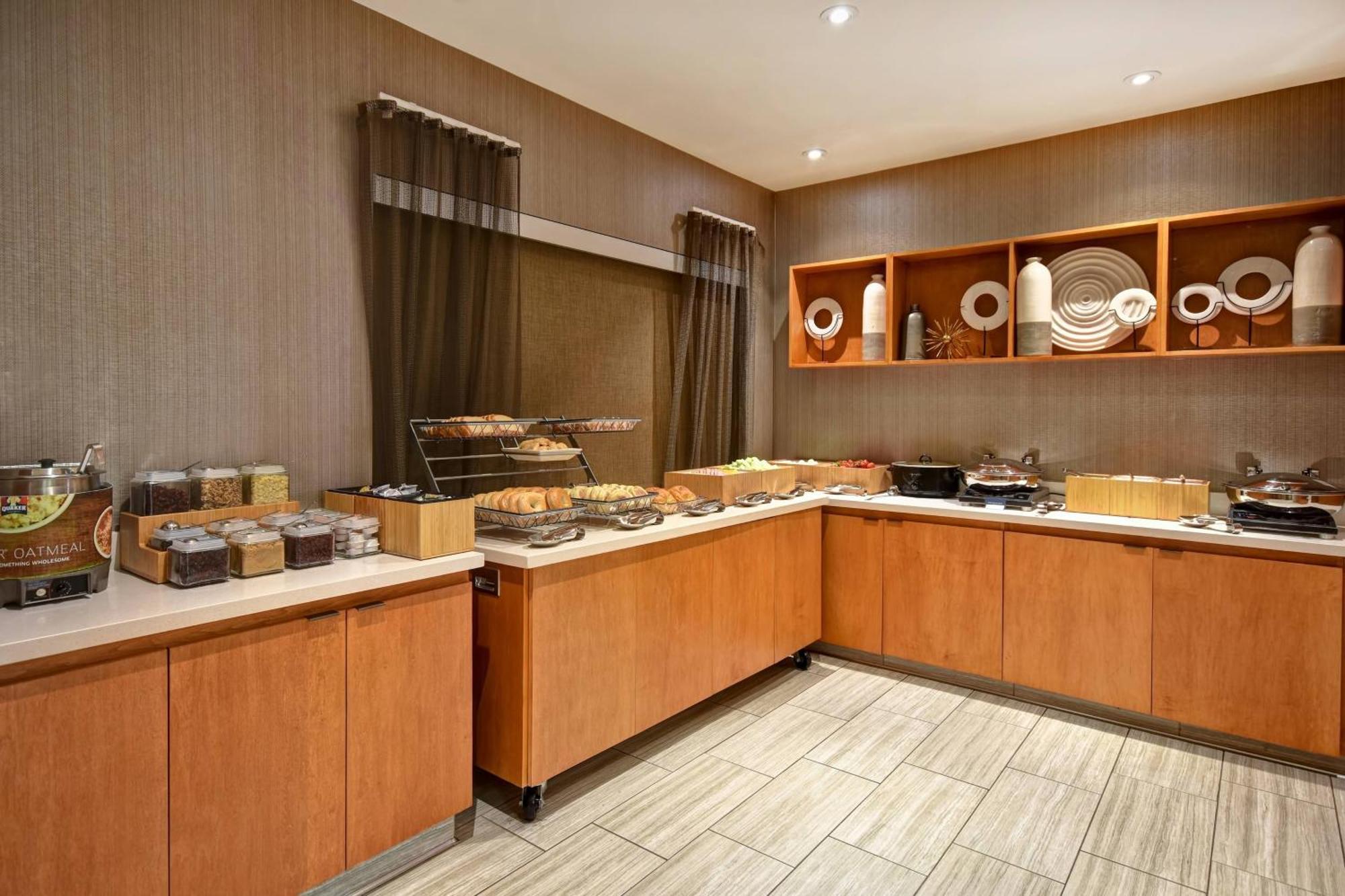 Springhill Suites By Marriott Atlanta Кенесоу Екстериор снимка