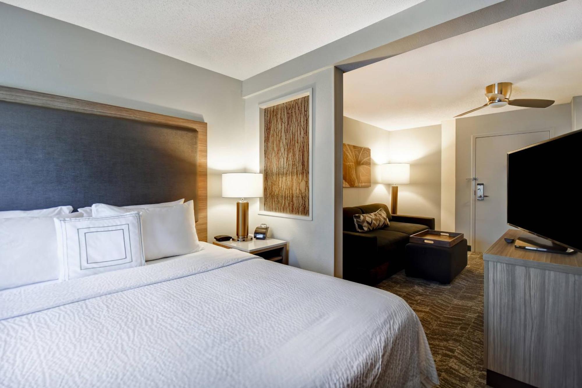 Springhill Suites By Marriott Atlanta Кенесоу Екстериор снимка