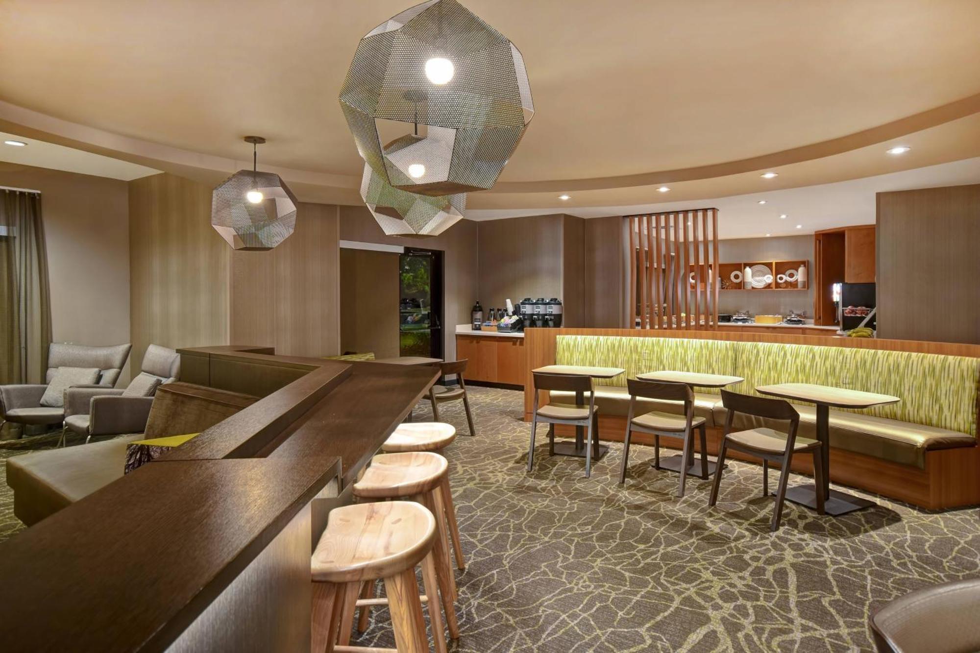 Springhill Suites By Marriott Atlanta Кенесоу Екстериор снимка